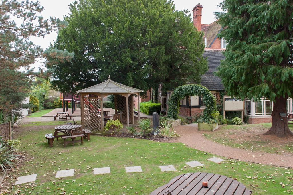 Heart Of England, Northampton By Marston'S Inns Daventry Eksteriør billede