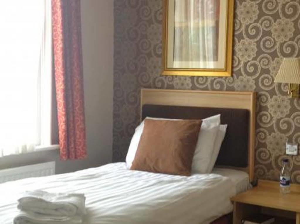 Heart Of England, Northampton By Marston'S Inns Daventry Eksteriør billede